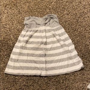 Abercrombie & Fitch strapless gray and white shirt